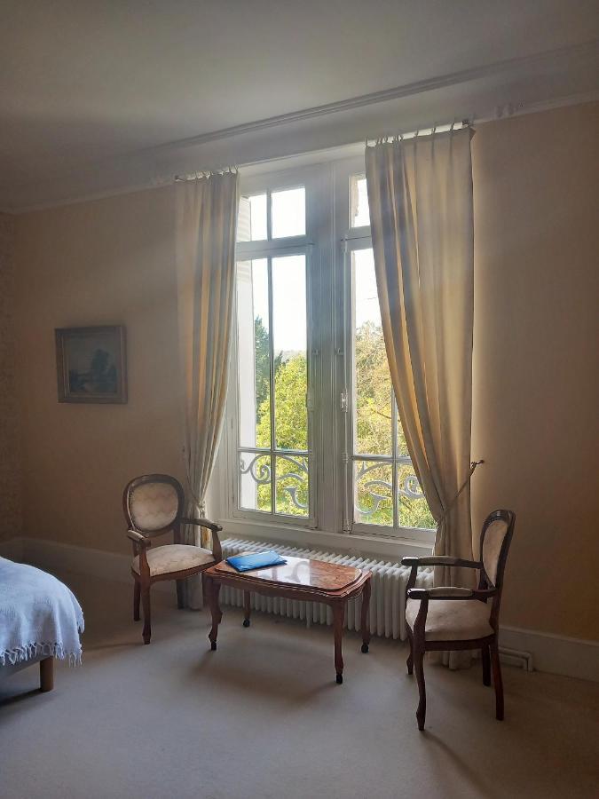 Bed and Breakfast Chateau Maleplane Saint-Léonard-de-Noblat Exterior foto