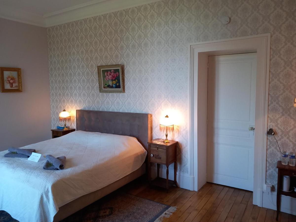 Bed and Breakfast Chateau Maleplane Saint-Léonard-de-Noblat Exterior foto